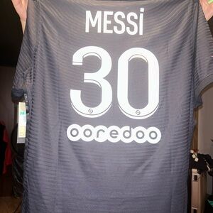 Men’s XL Messi Soccer Jersey